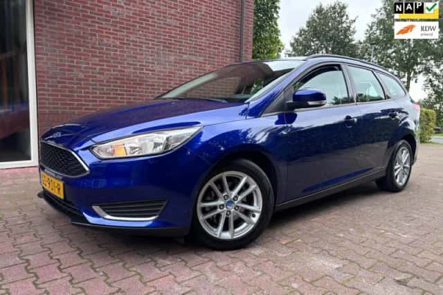 Ford Focus (2015) thumbnail 1