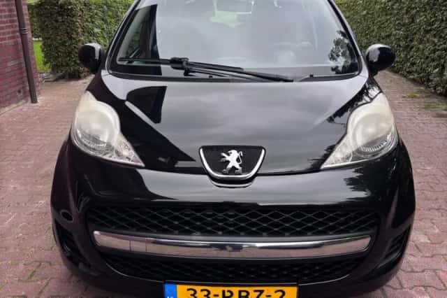 Peugeot 107 (2011) thumbnail 6
