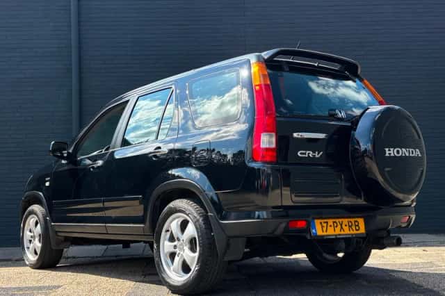 Honda CR-V (2005) thumbnail 3