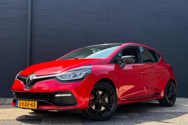 Renault Clio (2013) thumbnail 2