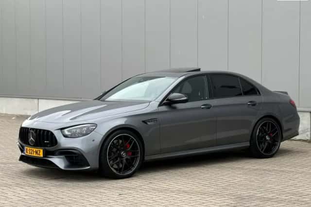 Mercedes-Benz E-Klasse (2020) thumbnail 1