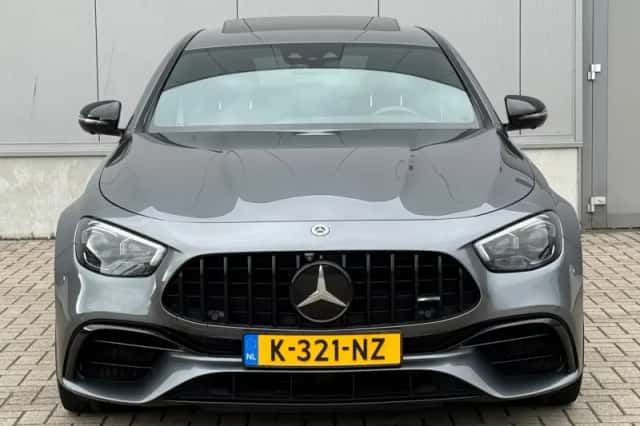 Mercedes-Benz E-Klasse (2020) thumbnail 2