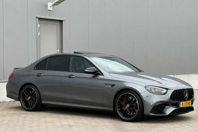 Mercedes-Benz E-Klasse (2020) thumbnail 3