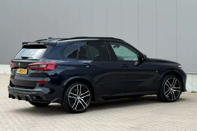 BMW X5 (2019) thumbnail 5