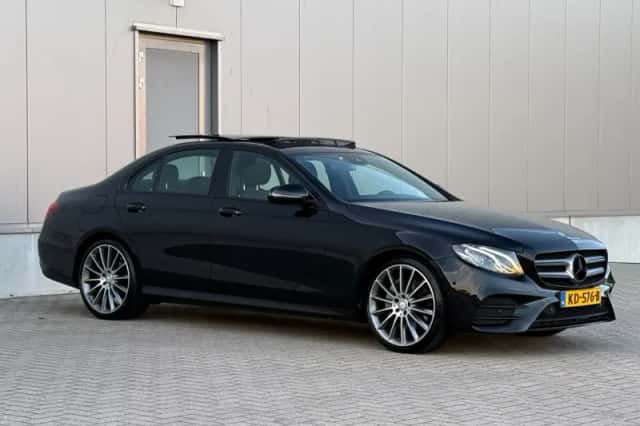 Mercedes-Benz E-Klasse (2016) thumbnail 3