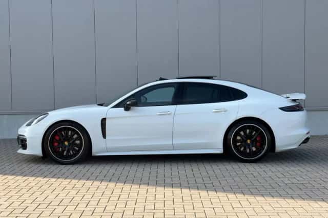 Porsche Panamera (2017) thumbnail 4
