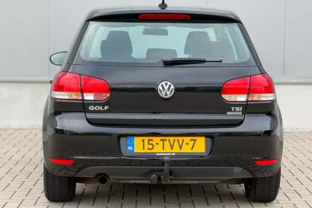 Volkswagen Golf (2012) thumbnail 6
