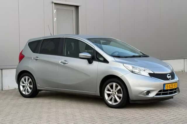 Nissan Note (2014) thumbnail 3