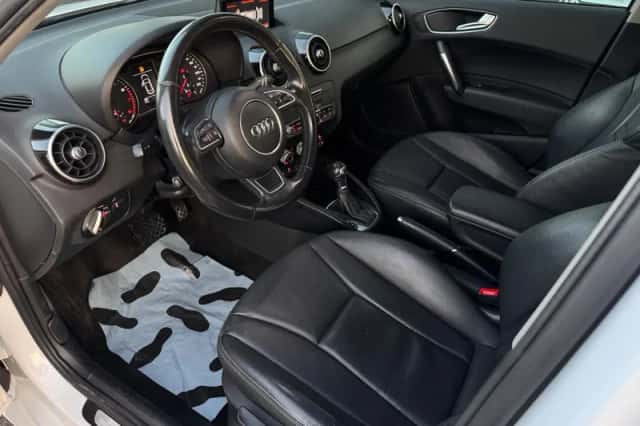 Audi A1 (2017) thumbnail 2