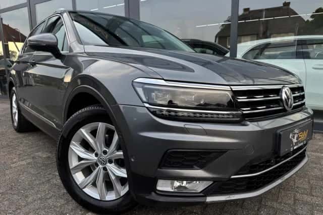 Volkswagen Tiguan (2016) thumbnail 1