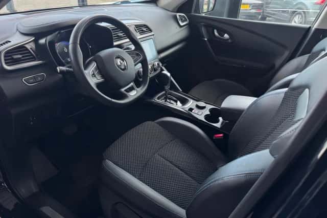 Renault Kadjar (2020) thumbnail 2