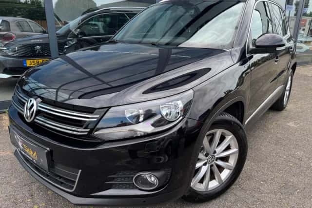 Volkswagen Tiguan (2015) thumbnail 4