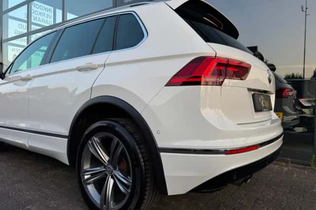 Volkswagen Tiguan (2018) thumbnail 3