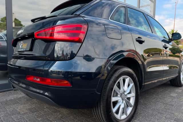 Audi Q3 (2015) thumbnail 3