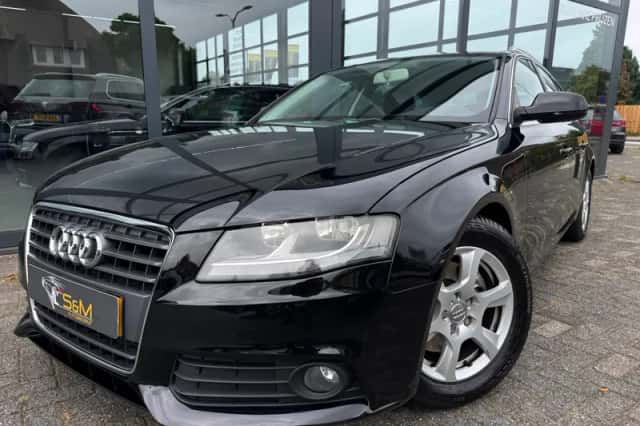 Audi A4 (2009) thumbnail 3