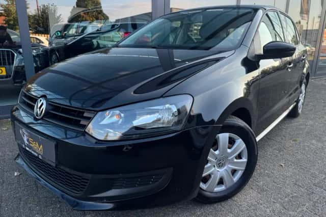 Volkswagen Polo (2011) thumbnail 4