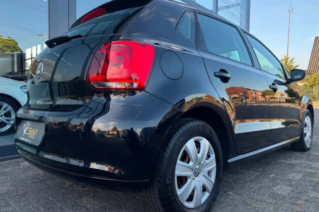 Volkswagen Polo (2011) thumbnail 5