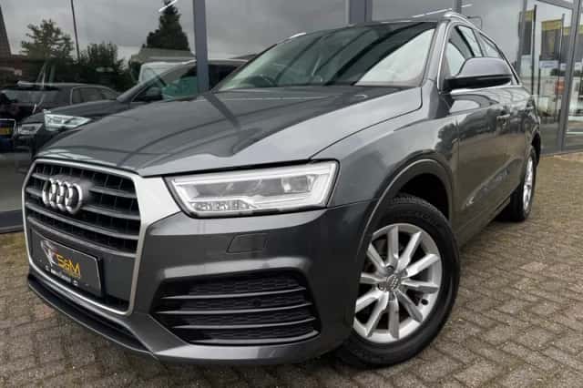 Audi Q3 (2018) thumbnail 4