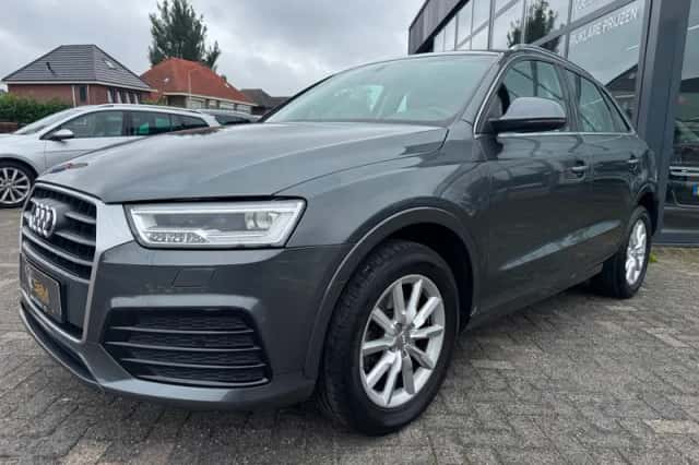 Audi Q3 (2018) thumbnail 5