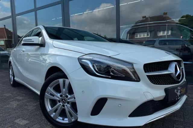 Mercedes-Benz A-Klasse (2017) thumbnail 1