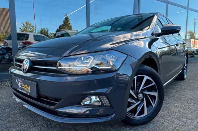 Volkswagen Polo (2019) thumbnail 4