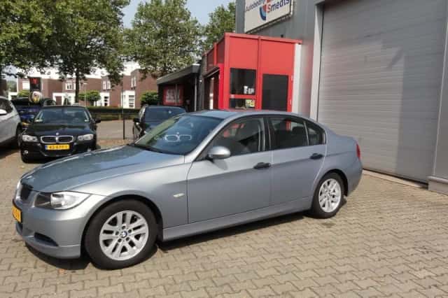 BMW 3-Serie (2005) thumbnail 1