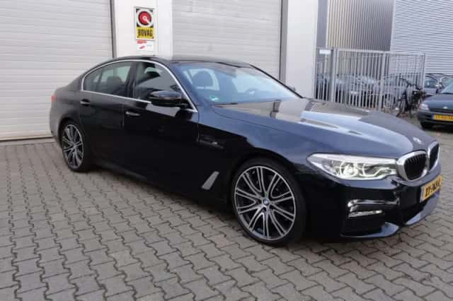 BMW 5-Serie (2018) thumbnail 3