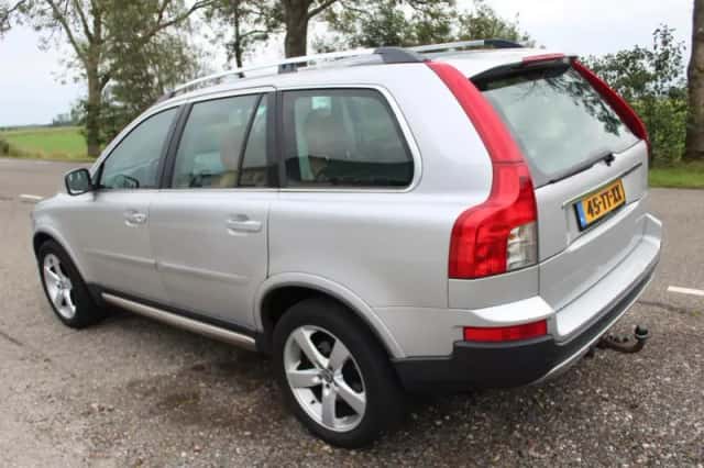 Volvo XC90 (2007) thumbnail 3