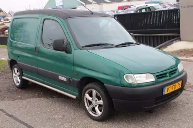 Citroën Berlingo (1997) thumbnail 2