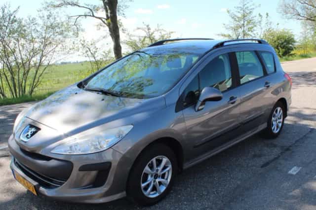 Peugeot 308 (2009) thumbnail 5
