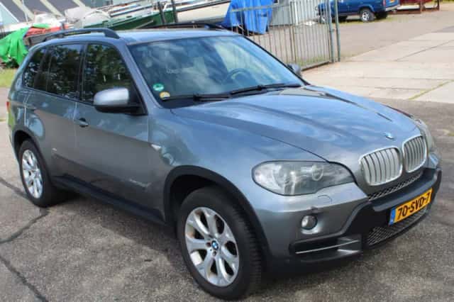 BMW X5 (2008) thumbnail 2