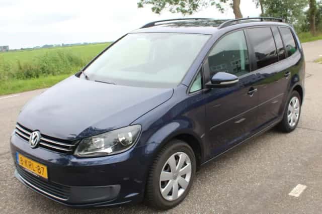 Volkswagen Touran (2013) thumbnail 5