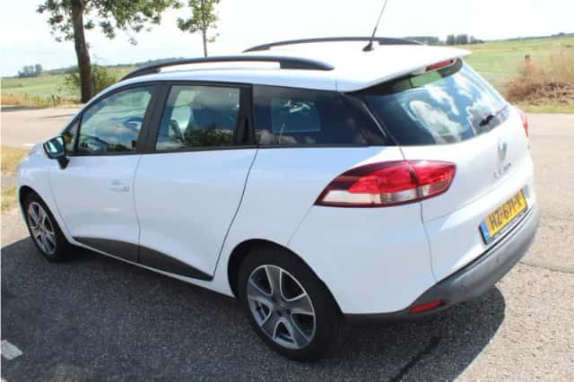 Renault Clio (2016) thumbnail 2