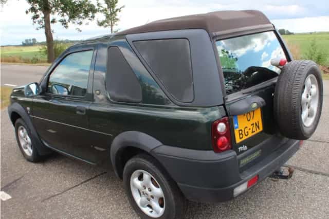 Land Rover Freelander (2003) thumbnail 3