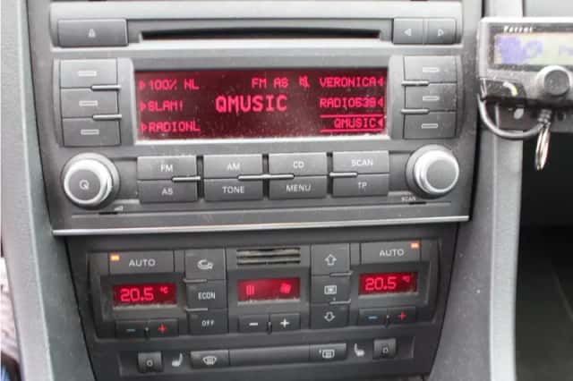 SEAT Exeo (2011) thumbnail 6