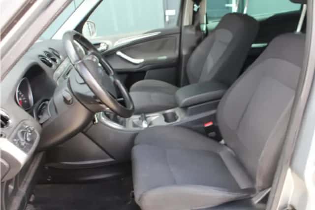 Ford S-Max (2007) thumbnail 4