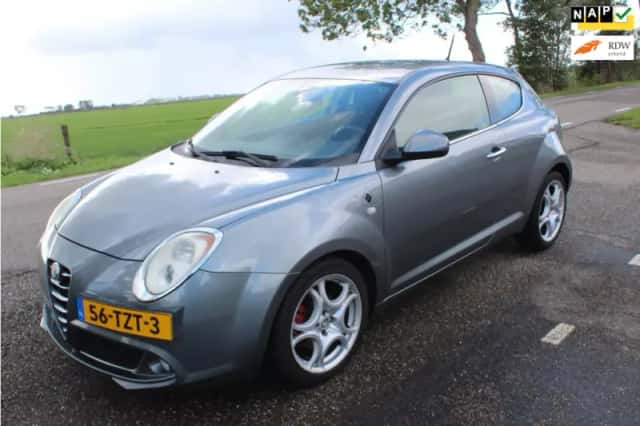 Alfa Romeo MiTo (2012) thumbnail 1