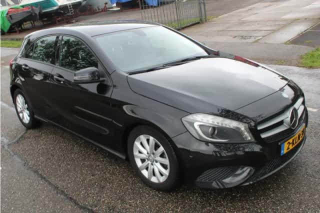 Mercedes-Benz A-Klasse (2013) thumbnail 2
