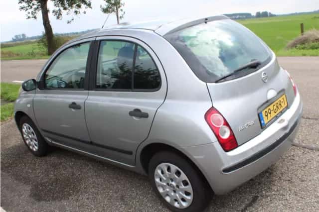 Nissan Micra (2008) thumbnail 4