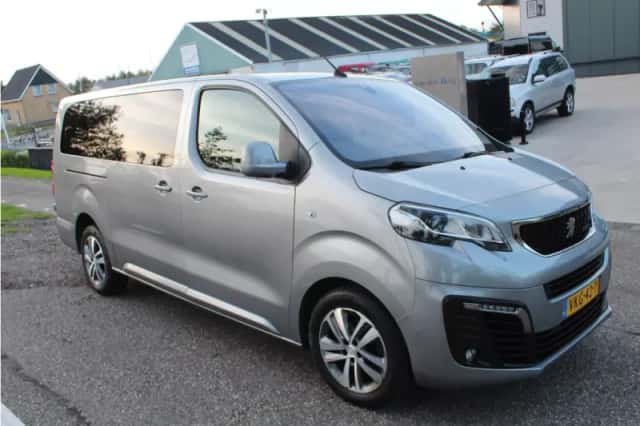 Peugeot Expert (2021) thumbnail 2