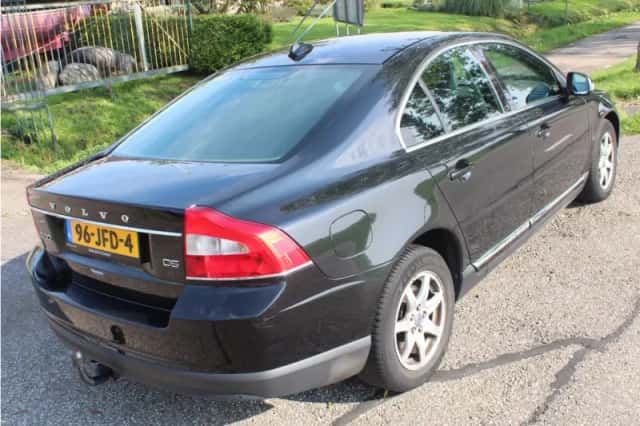 Volvo S80 (2009) thumbnail 3