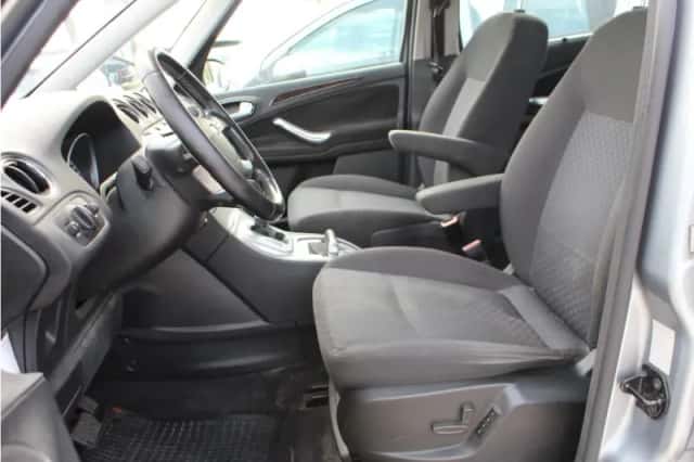 Ford Galaxy (2008) thumbnail 6