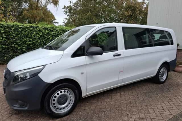 Mercedes-Benz Vito (2019) thumbnail 3