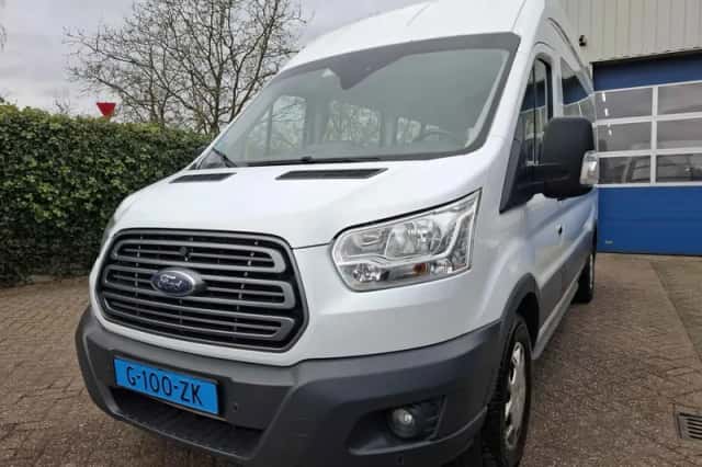 Ford Transit (2019) thumbnail 2