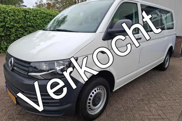 Volkswagen Transporter (2017) thumbnail 1
