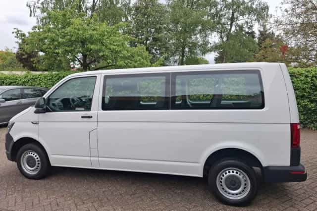 Volkswagen Transporter (2017) thumbnail 4