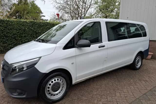 Mercedes-Benz Vito (2019) thumbnail 3