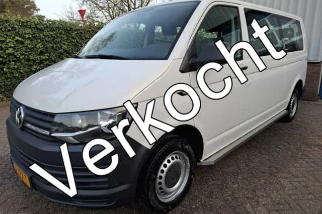 Volkswagen Transporter (2018) thumbnail 1