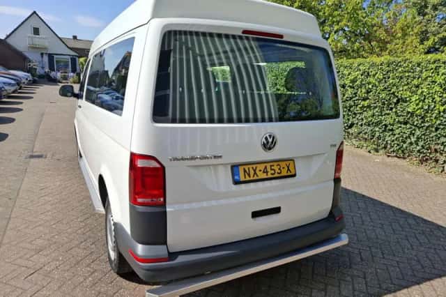 Volkswagen Transporter (2017) thumbnail 4