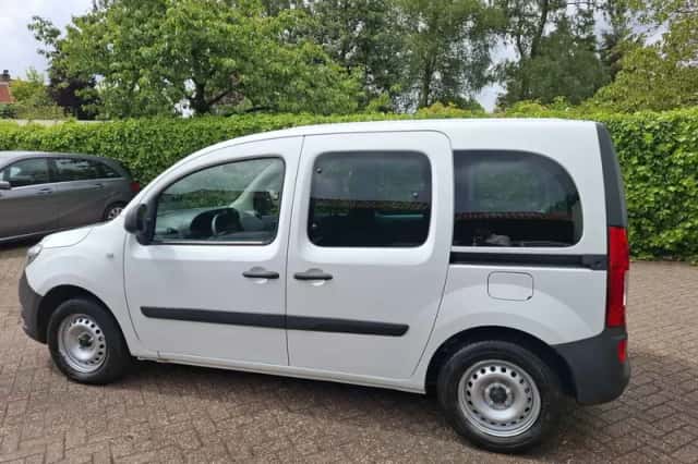 Mercedes-Benz Citan (2019) thumbnail 4